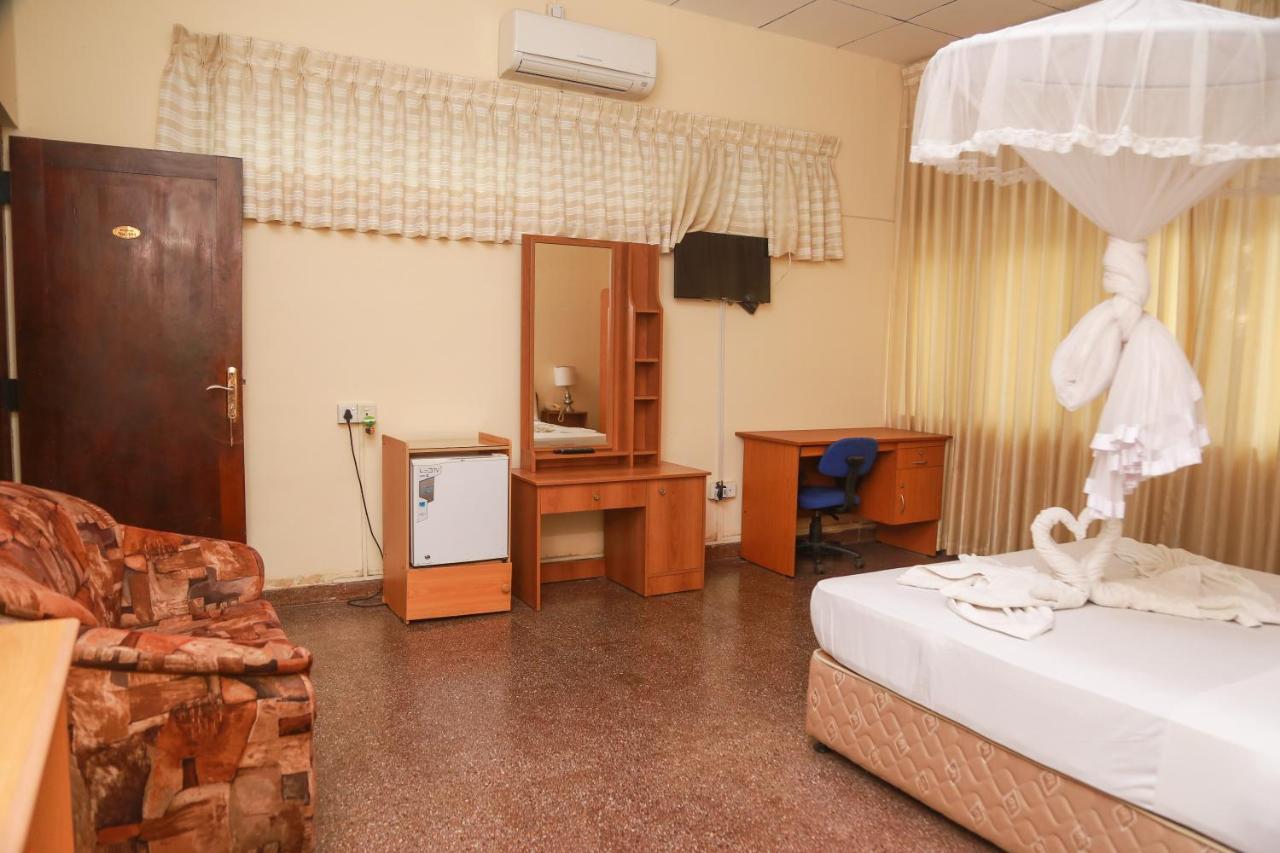 Milano Tourist Rest Hotell Anuradhapura Exteriör bild