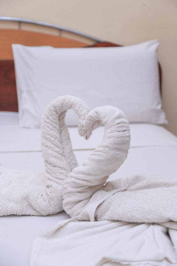 Milano Tourist Rest Hotell Anuradhapura Exteriör bild