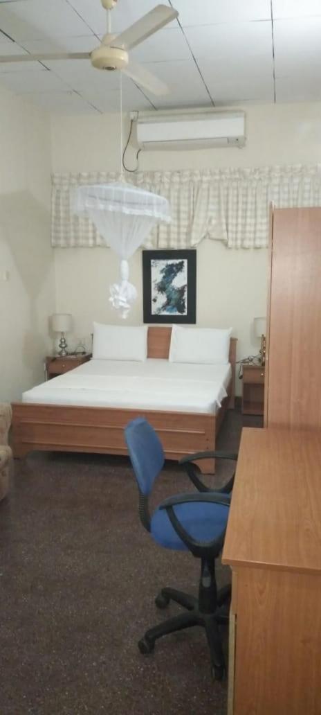 Milano Tourist Rest Hotell Anuradhapura Exteriör bild