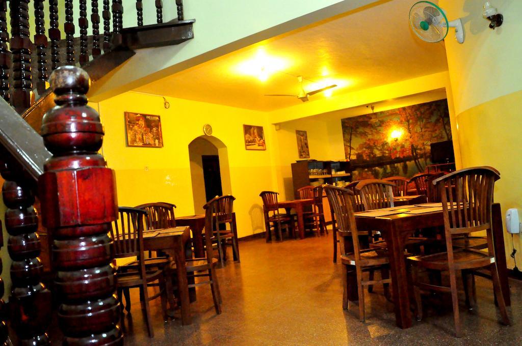 Milano Tourist Rest Hotell Anuradhapura Exteriör bild
